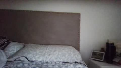 Sara online show from 09-13-25, 01:33