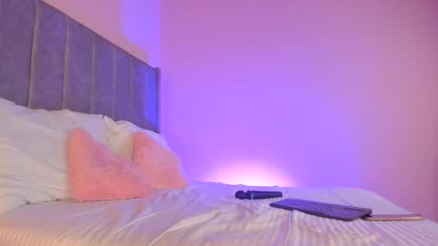 Sara Garcia online show from 03-27-26, 05:13