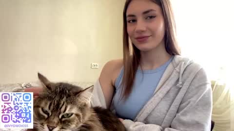 Snapshot of sarigerla chatting on 04-28-26, 12:43 sarigerla online show from 04-28-26, 12:43