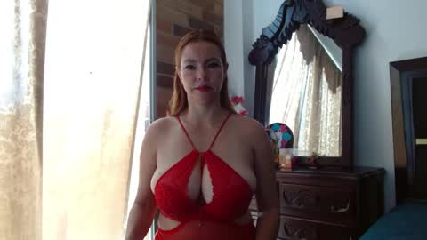 Sara online show from 03-06-25, 03:24