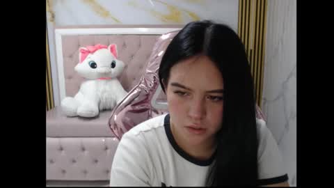 Sara  online show from 02-04-26, 08:14