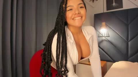 Sara  online show from 05-16-26, 07:34