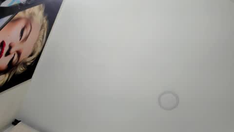 sarita online show from 12-17-25, 04:40