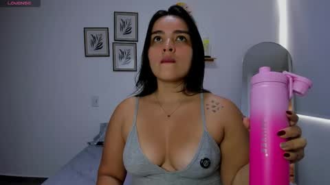 Snapshot of saritadolly_ chatting on 01-31-26, 07:56 Sara Cute online show from 01-31-26, 07:56