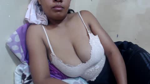 saronette online show from 12-28-24, 09:09