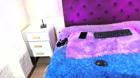 Sary  online show from 04-10-26, 11:15
