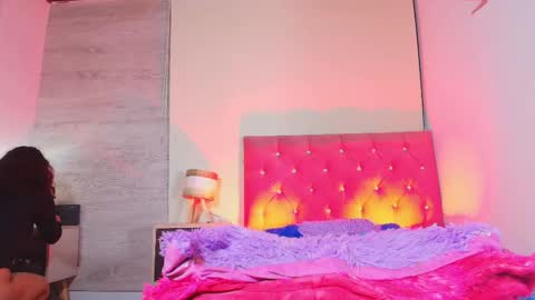 Sary  online show from 05-09-26, 02:50