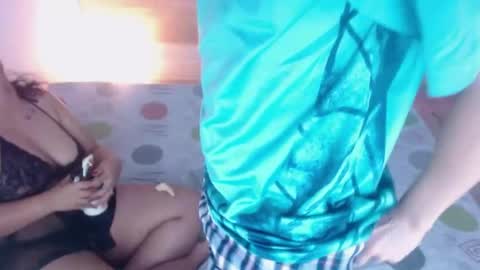 Snapshot of sasahsalomefon chatting on 07-20-26, 12:47 Sasha Y Felipe online show from 07-20-26, 12:47