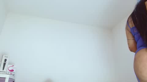 Sasha Creamy online show from 09-30-25, 03:55