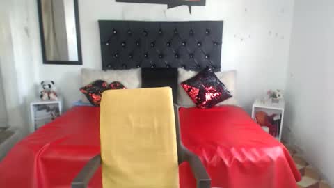 sasha maturee online show from 01-19-25, 07:26