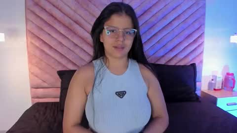 Sasha online show from 10-08-25, 07:33