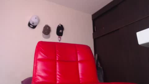 Snapshot of sasha_tsbbc chatting on 02-06-25, 08:02 sasha_tsbbc online show from 02-06-25, 08:02