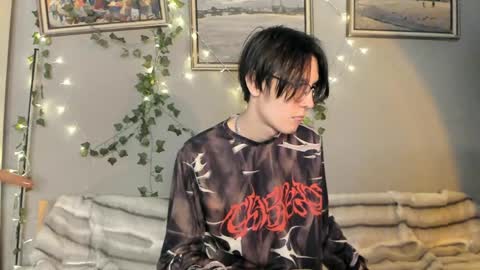 Snapshot of sasha_vesmus chatting on 05-16-26, 05:15 Sasha Vesmus online show from 05-16-26, 05:15