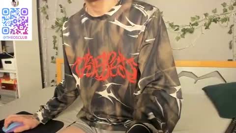 Snapshot of sasha_vesmus chatting on 06-16-26, 11:07 Sasha Vesmus online show from 06-16-26, 11:07