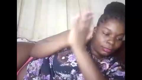 Snapshot of sashabigbooty chatting on 10-12-25, 09:47 sashabigbooty online show from 10-12-25, 09:47