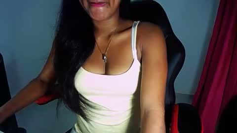 sashabreck1 online show from 01-05-25, 03:32