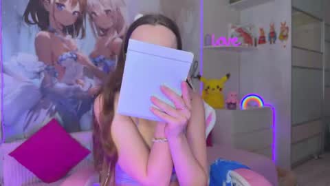 Snapshot of sashacollerx chatting on 07-11-26, 09:12 Alexa online show from 07-11-26, 09:12