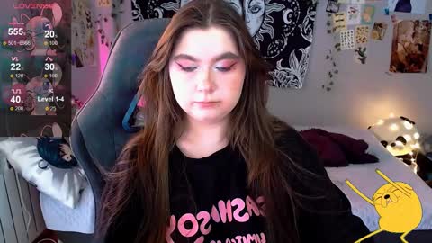 Snapshot of sashasoyyyy chatting on 02-25-25, 05:52 Sashasoy online show from 02-25-25, 05:52