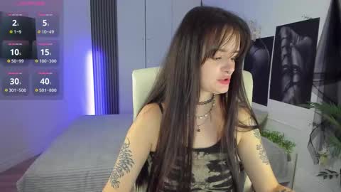 Sasha  online show from 10-18-25, 01:45