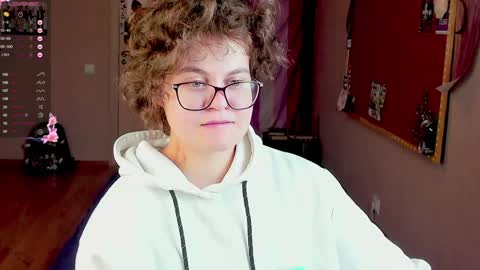 Snapshot of sashy_way chatting on 12-07-24, 06:54 .Alexandra online show from 12-07-24, 06:54