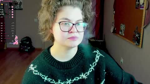 Snapshot of sashy_way chatting on 12-14-24, 07:14 .Alexandra online show from 12-14-24, 07:14