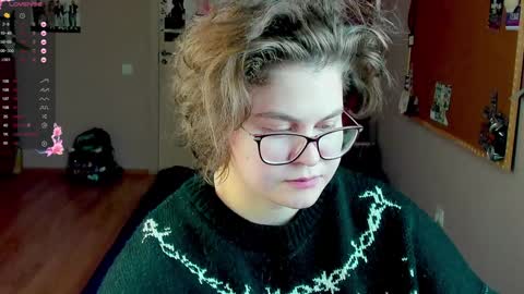 Snapshot of sashy_way chatting on 12-15-24, 02:41 .Alexandra online show from 12-15-24, 02:41