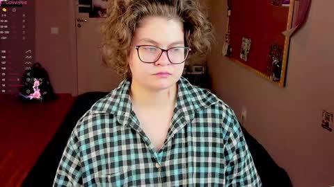 Snapshot of sashy_way chatting on 01-16-25, 12:09 .Alexandra online show from 01-16-25, 12:09