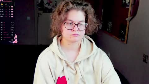 Snapshot of sashy_way chatting on 01-18-25, 03:49 .Alexandra online show from 01-18-25, 03:49