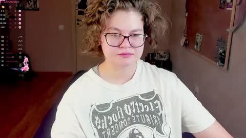 Snapshot of sashy_way chatting on 01-23-25, 07:29 .Alexandra online show from 01-23-25, 07:29