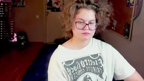 Snapshot of sashy_way chatting on 01-25-25, 08:42 .Alexandra online show from 01-25-25, 08:42