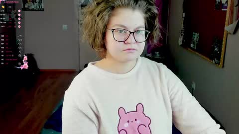 Snapshot of sashy_way chatting on 03-10-25, 01:10 .Alexandra online show from 03-10-25, 01:10