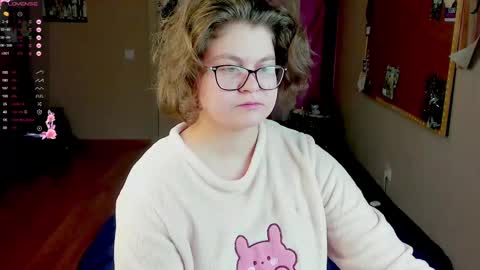 Snapshot of sashy_way chatting on 03-10-25, 07:18 .Alexandra online show from 03-10-25, 07:18