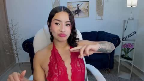 saskia litt online show from 10-22-25, 03:29