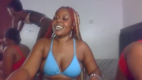Snapshot of sassie_d chatting on 12-16-25, 09:58 sassie_d online show from 12-16-25, 09:58