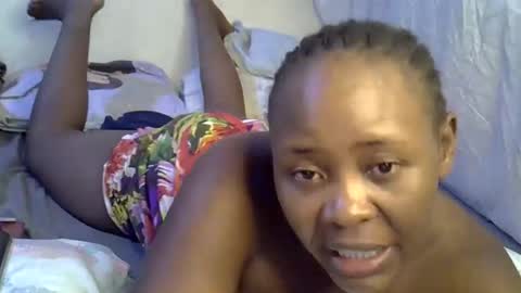 sassy_bella online show from 12-05-25, 02:09