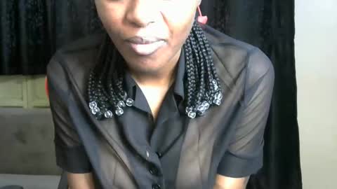 Snapshot of sassy_lyne chatting on 04-22-26, 05:43 sassy_lyne online show from 04-22-26, 05:43