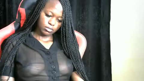 Snapshot of sassy_lyne chatting on 04-26-26, 07:55 sassy_lyne online show from 04-26-26, 07:55