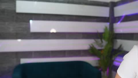 Snapshot of sassyivana chatting on 06-18-26, 12:09 SassyIvana online show from 06-18-26, 12:09