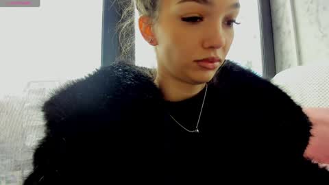 Snapshot of sassyt33n chatting on 01-15-25, 10:27 sassyt33n online show from 01-15-25, 10:27