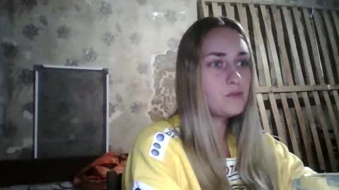 Snapshot of sasuka30 chatting on 12-17-25, 06:58 sasuka30 online show from 12-17-25, 06:58