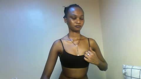 Snapshot of sasy_tina chatting on 02-15-26, 12:47 Tina online show from 02-15-26, 12:47