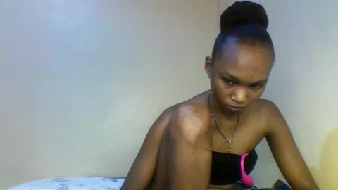 Snapshot of sasy_tina chatting on 02-21-26, 12:55 Tina online show from 02-21-26, 12:55