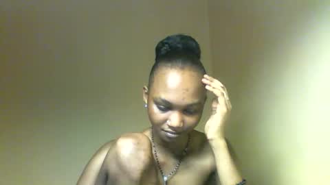 Snapshot of sasy_tina chatting on 02-21-26, 01:01 Tina online show from 02-21-26, 01:01