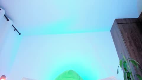     online show from 03-27-26, 07:03