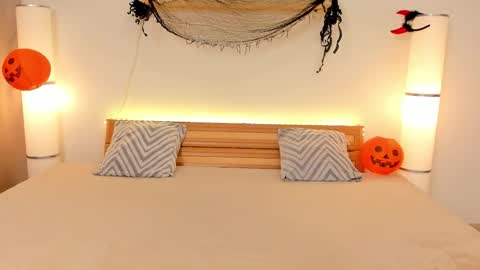 Sati online show from 10-16-25, 11:06