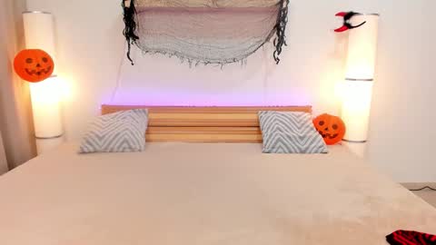 Sati online show from 10-26-25, 08:42