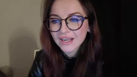 Lori online show from 02-17-26, 07:09