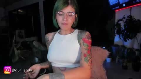 Snapshot of satomimori chatting on 07-31-26, 01:16 im Jessi Independet Model online show from 07-31-26, 01:16
