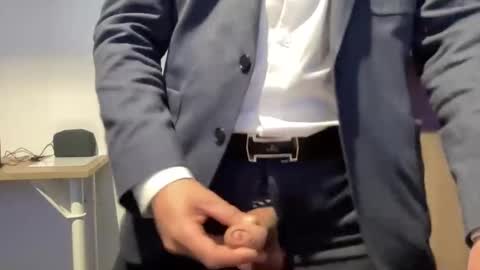 Snapshot of satur850 chatting on 03-01-25, 11:47 satur850 online show from 03-01-25, 11:47