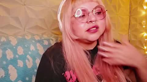 Gina George online show from 05-19-26, 01:56